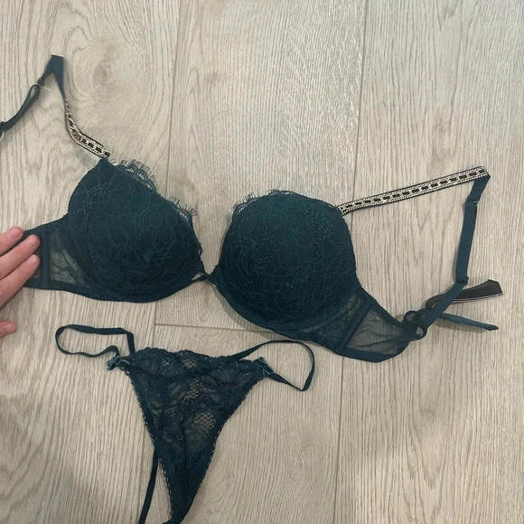 VICTORIAS SECRET NEW set - Picture 13 of 13